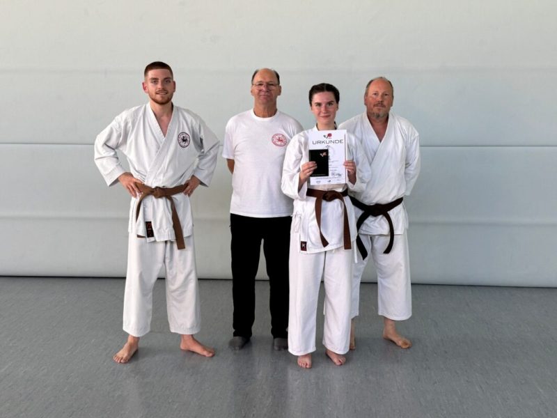 Karate-Dojo-Haustadt — Prüfung 1 Kyu 2025 — ML Karate-Dojo-Haustadt -- Prüfung 1 Kyu 2025 -- ML